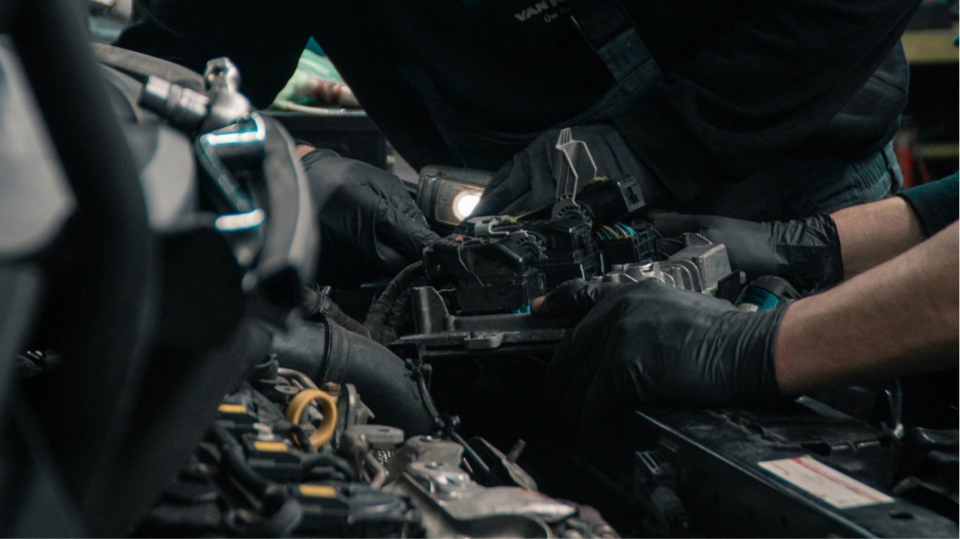 Thinking-about-taking-your-mechanic-skills-abroad